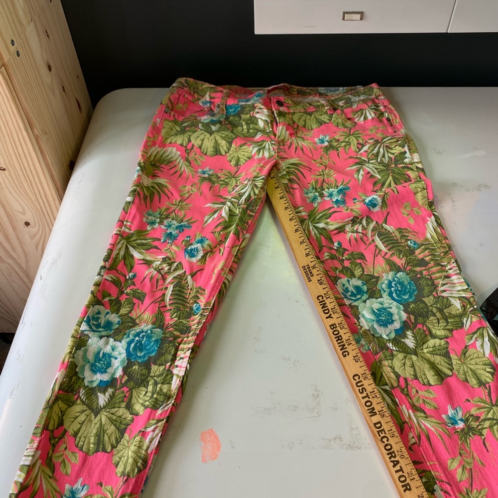 BONGO Pink Tropical Floral Skinny Pants with Blue & Green Accents
